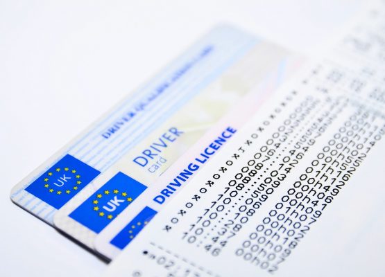 La nuova patente di guida sarà solo digitale